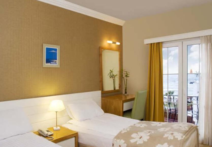 Kortan Hotel Turgutreis Exteriör bild